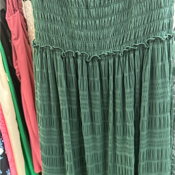 Max Studio Forest Green Maxi Dress - Picture 3 of 7